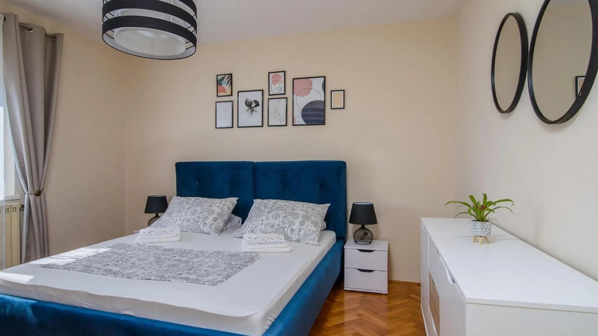 Modern Apartment Near Trogir Beach With Sea View Terrace And Lounge Area - Two Bedroom Apartment